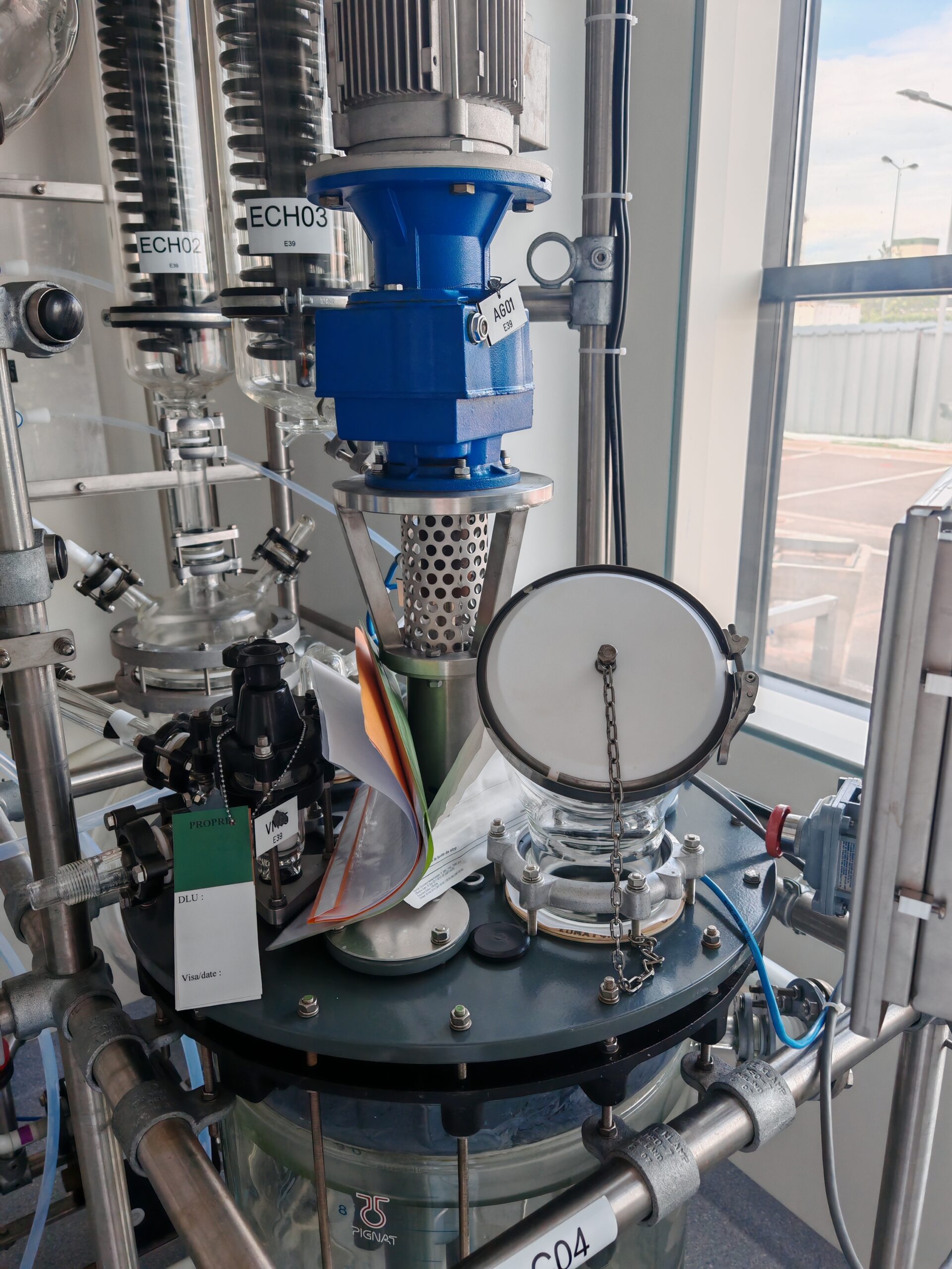 123-02-Skid PIGNAT avec reacteur verre DE 100L – Image 4